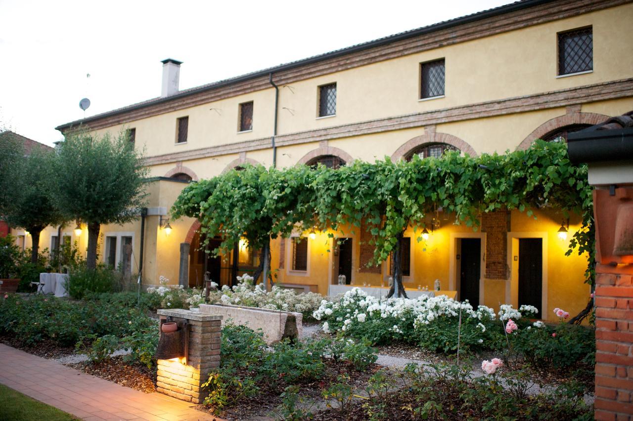 Вилла Agriturismo Tenuta La Pila Вилла-Бартоломея Экстерьер фото